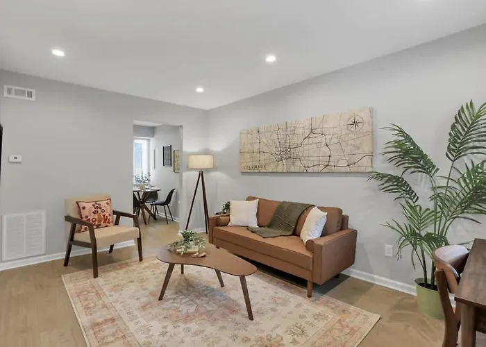The Schumacher Place - New 2 Br Apartment